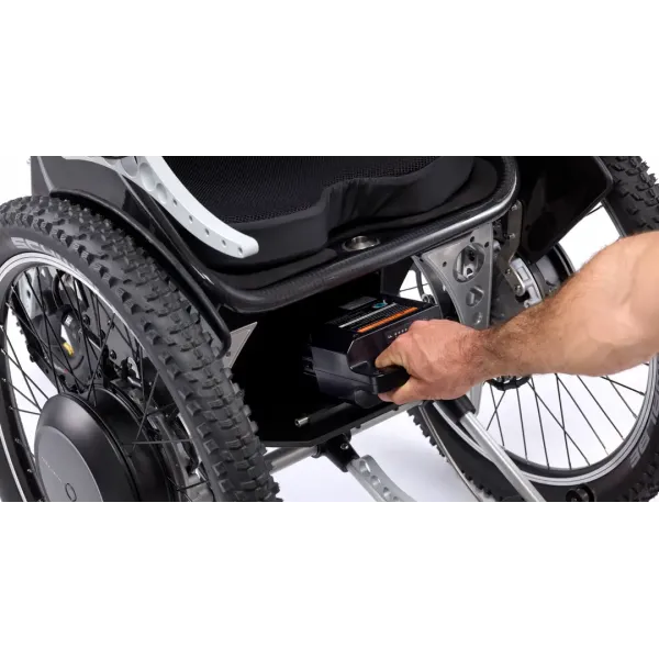 Lightweight Easy Access Battery feature image