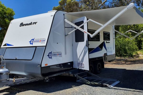 K90-wheelchair-lift-for-caravan