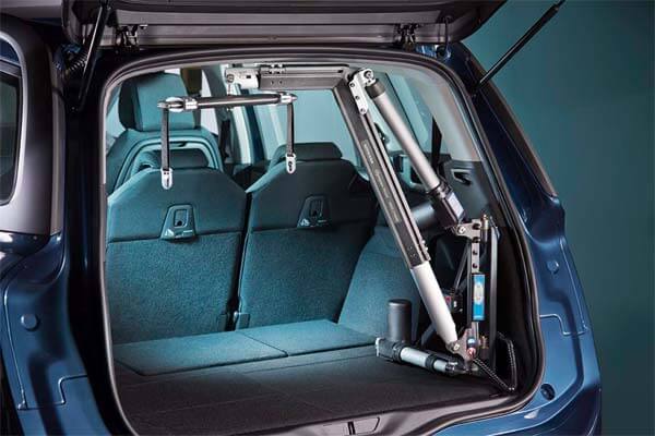Compact design fits perfectly inside many vehicle makes and models